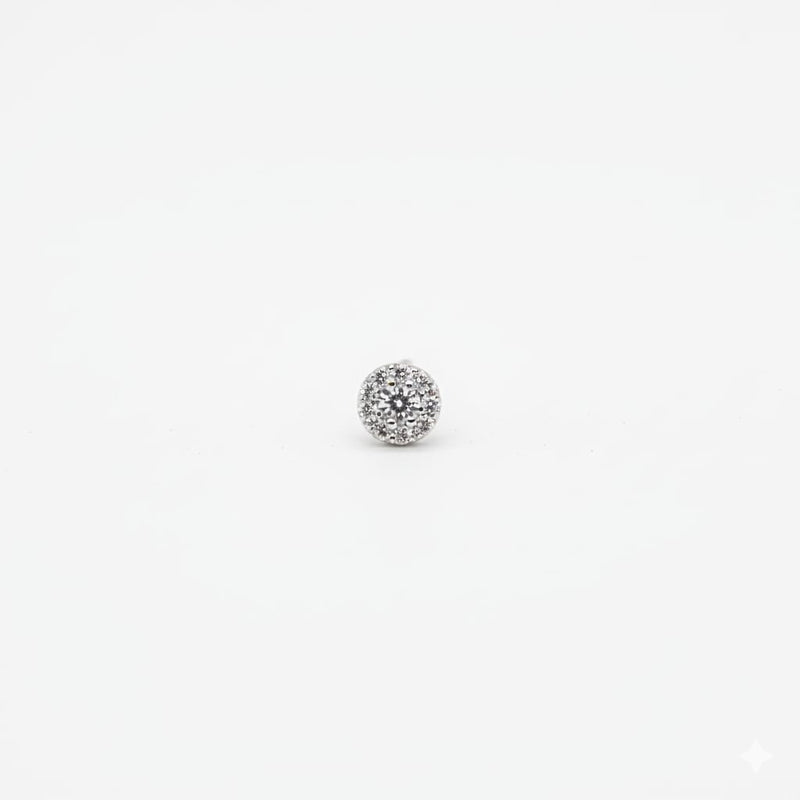 Brinco zircônia redonda embutida cristal