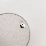 Berloque pingente Yin Yang 10mm resina